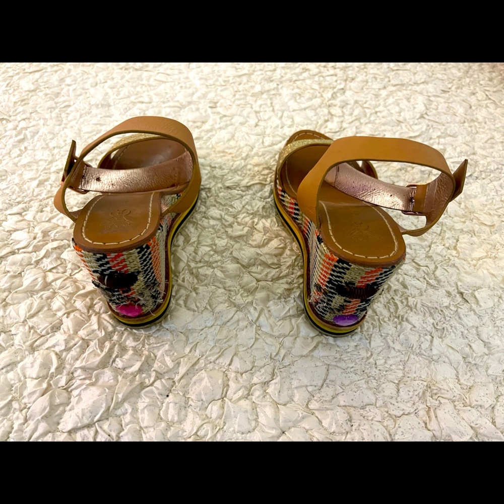 Multi Wedges - Picture 2 of 4